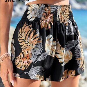 SHEIN Black and Beige Leaf Print Shorts